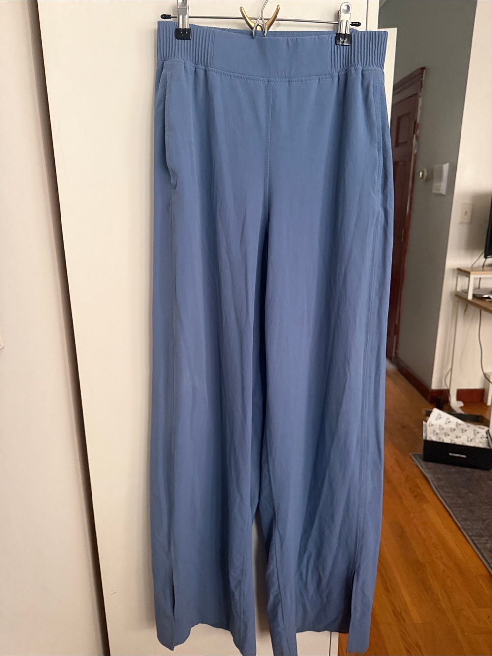 Lululemon Women’s Wide-Leg Pull-On Pants in Dusty Blue